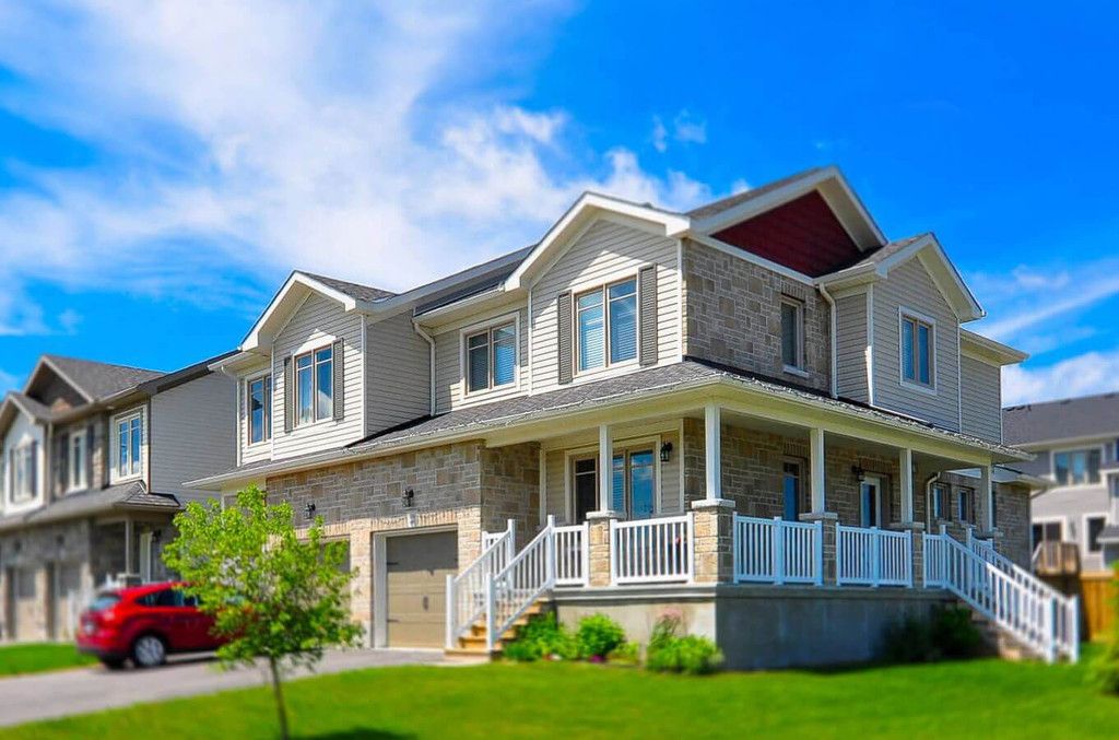 Almonte Mews new home development