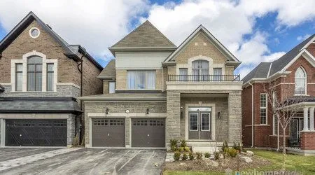 Alcona by the Lake by Country Homes in Innisfil