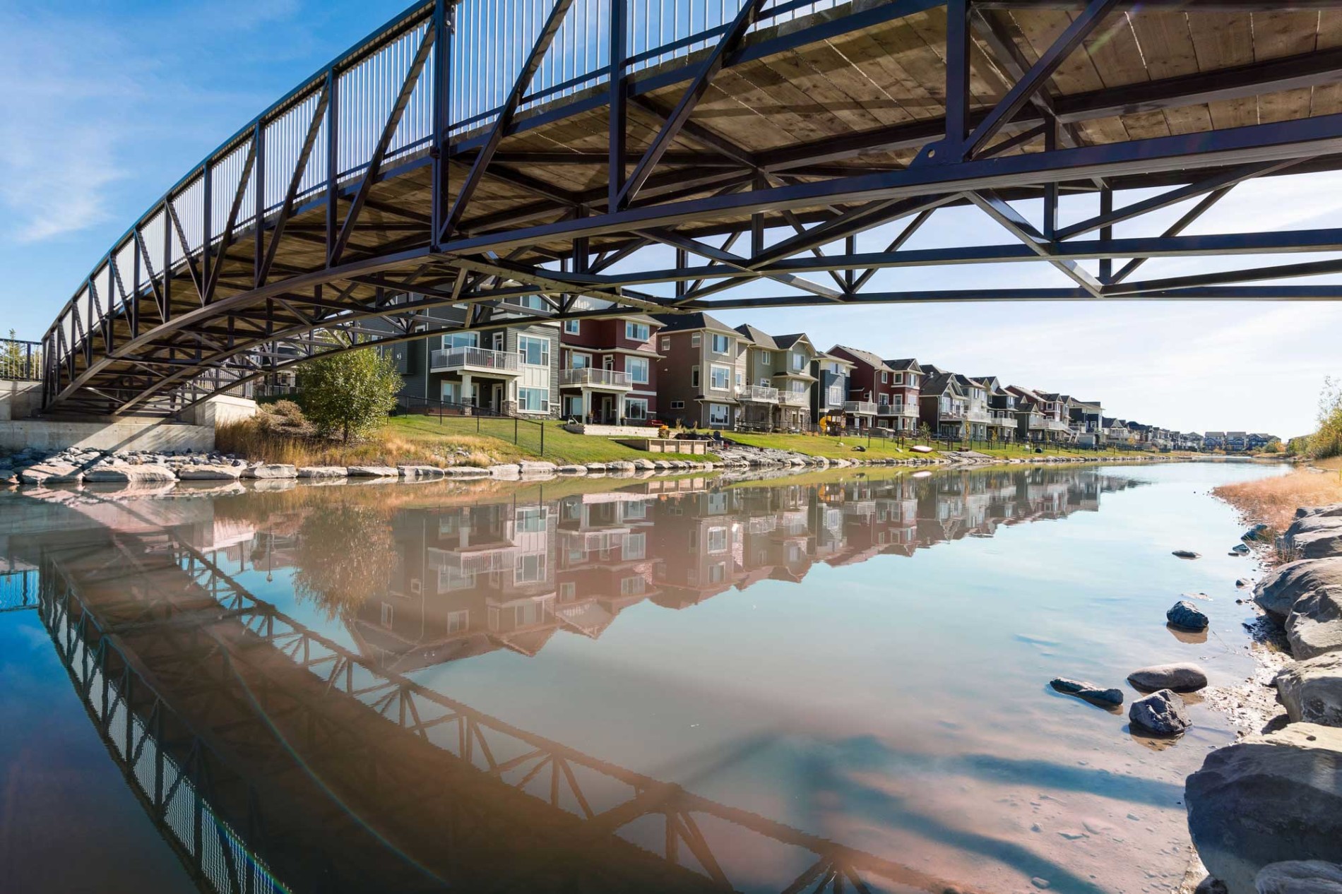 Canal-side green space in Bayview Airdrie by Calbridge
