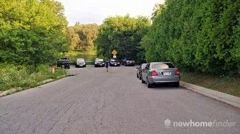 Woolner Trail Road ends with parking to Woolner Trail