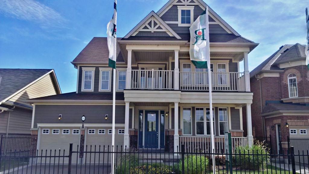 Beautiful Rosehaven model from Lyon's Creek development