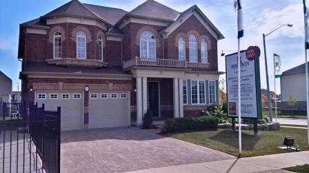 The Ravines at Lyon's Creek (RH) sales office at 4382 Mann Street
