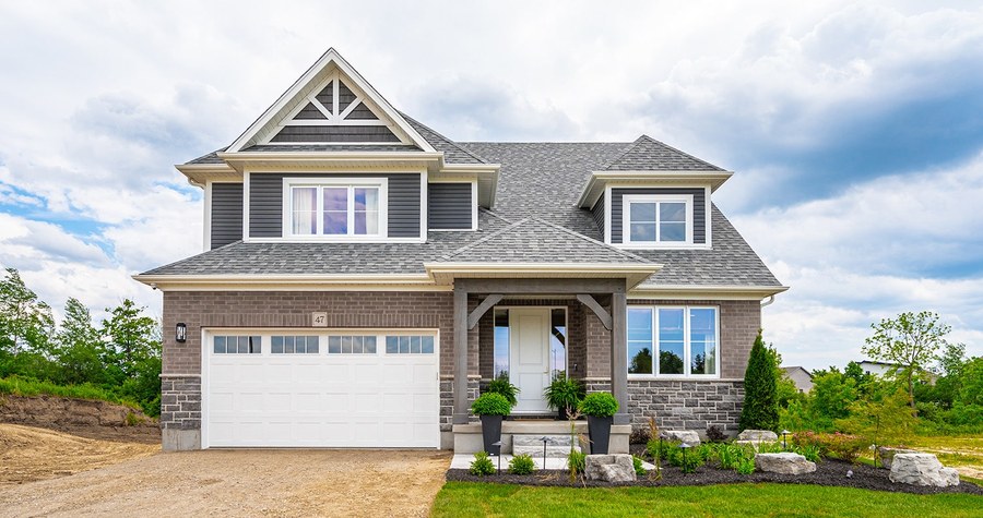 Single detached homes in Elora