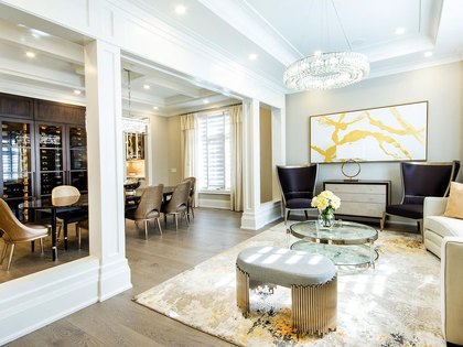 Official CountryWide Queensville ensuite interior image.