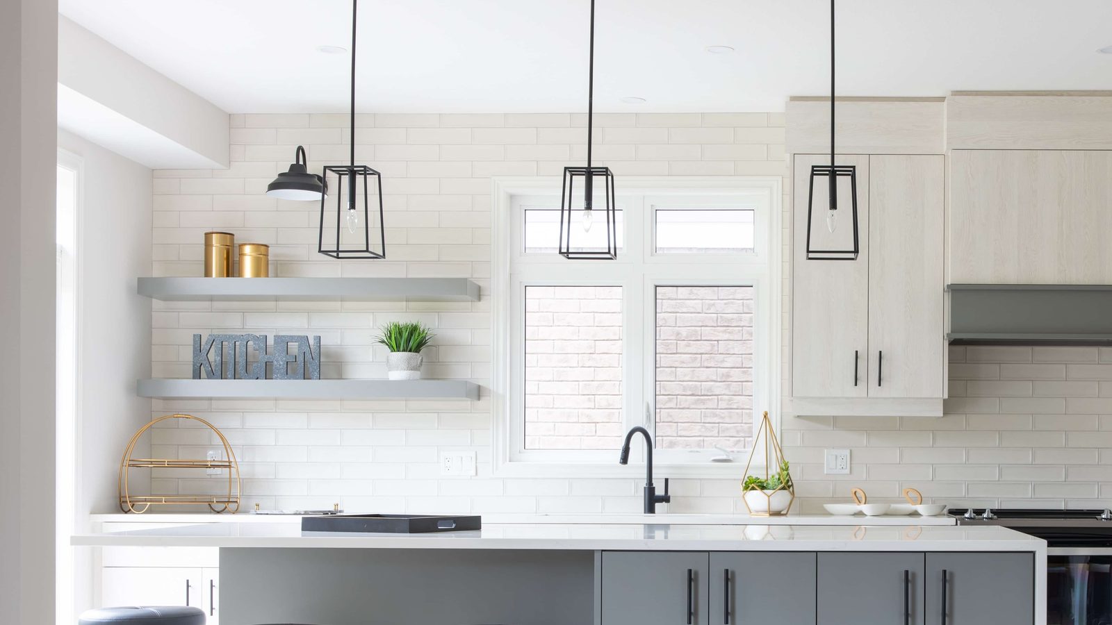 Alliston Woods home interior by Mountainview