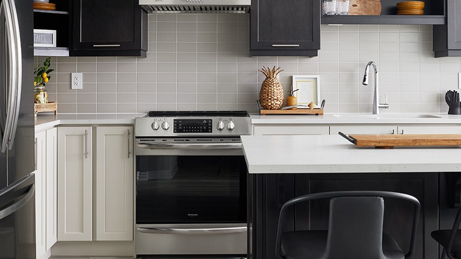 Lakehaven home and community detail