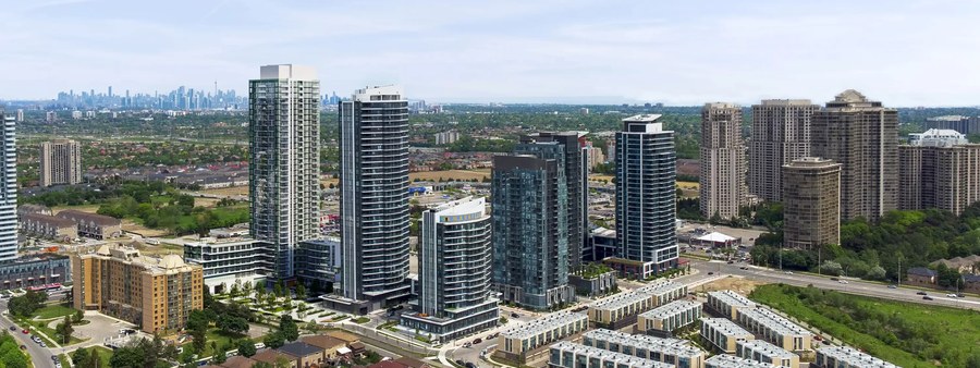 New homes at Gemma development by Pinnacle International in Mississauga, Ontario