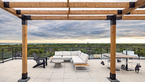 GEOcentral rooftop amenity