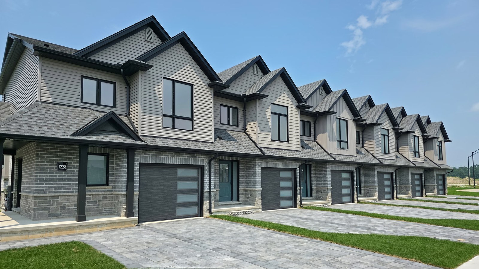 Rembrandt Homes community image