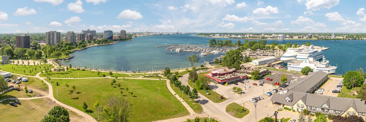 New homes at Harbour Point development by Tricar Group in Sarnia, Ontario