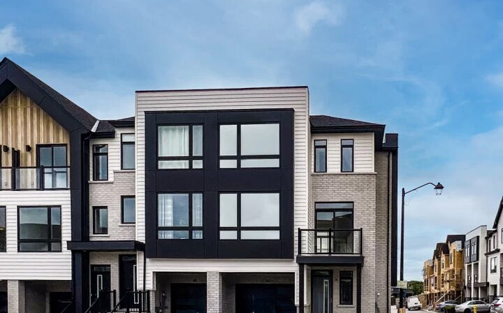 The Waldorf Enhanced End new home model plan at the Benchmark by Losani Homes in Beamsville