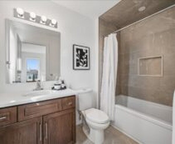 2 Sora Lane - Sundance by Fusion Homes interior image