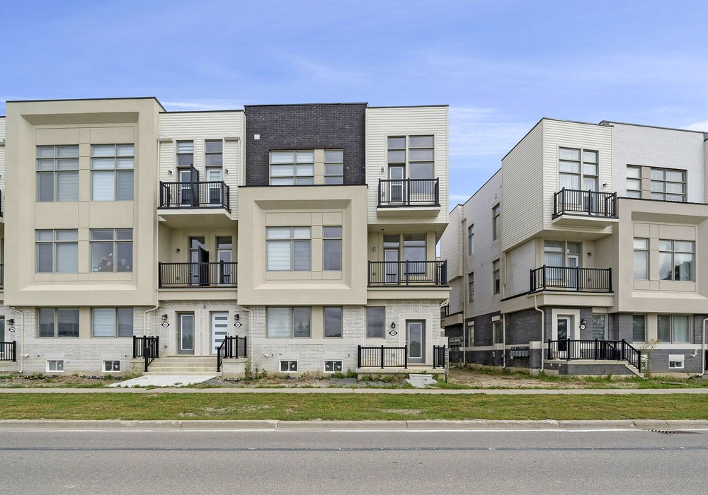 The Landmark - 139 Markland Street floor plan at Markham Inventory Homes by Saberwood Homes in Markham, Ontario