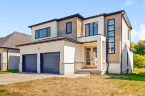 The 10 Aspen Circle new home model plan at the Rosewood by Sifton Properties in Thorndale